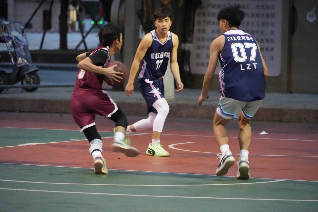 dba095d05c574b6eae1abe62fe0ad5cd.Jpeg