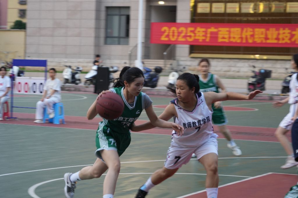 67fdc175fc4140b9baf709a466080ced.Jpeg